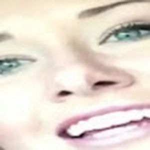 Meet your Posher, Mira